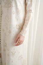 DEBUT VII - LELANI SIGNATURE SET (IVORY)