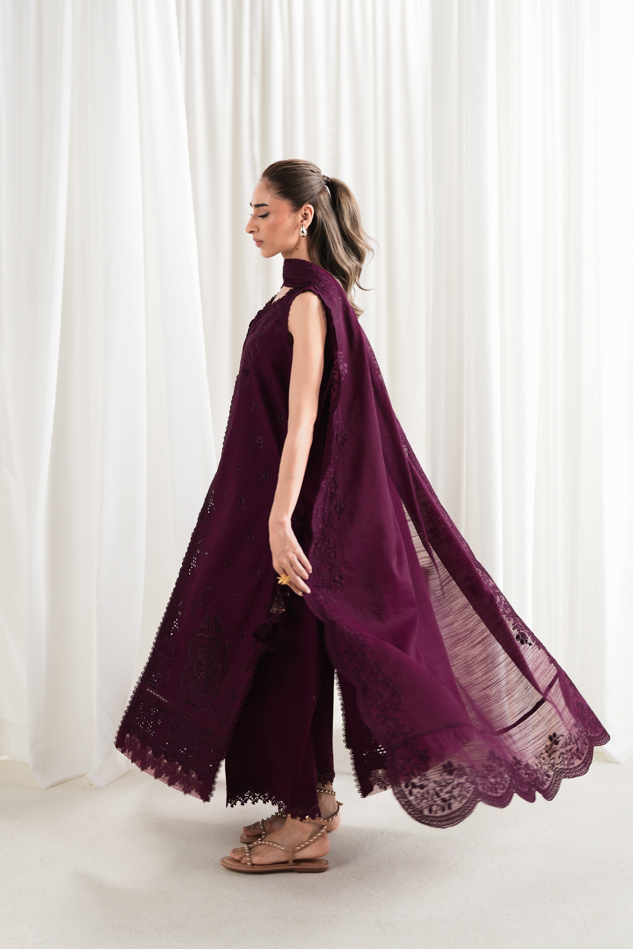 DEBUT VI - DEEP PLUM SET