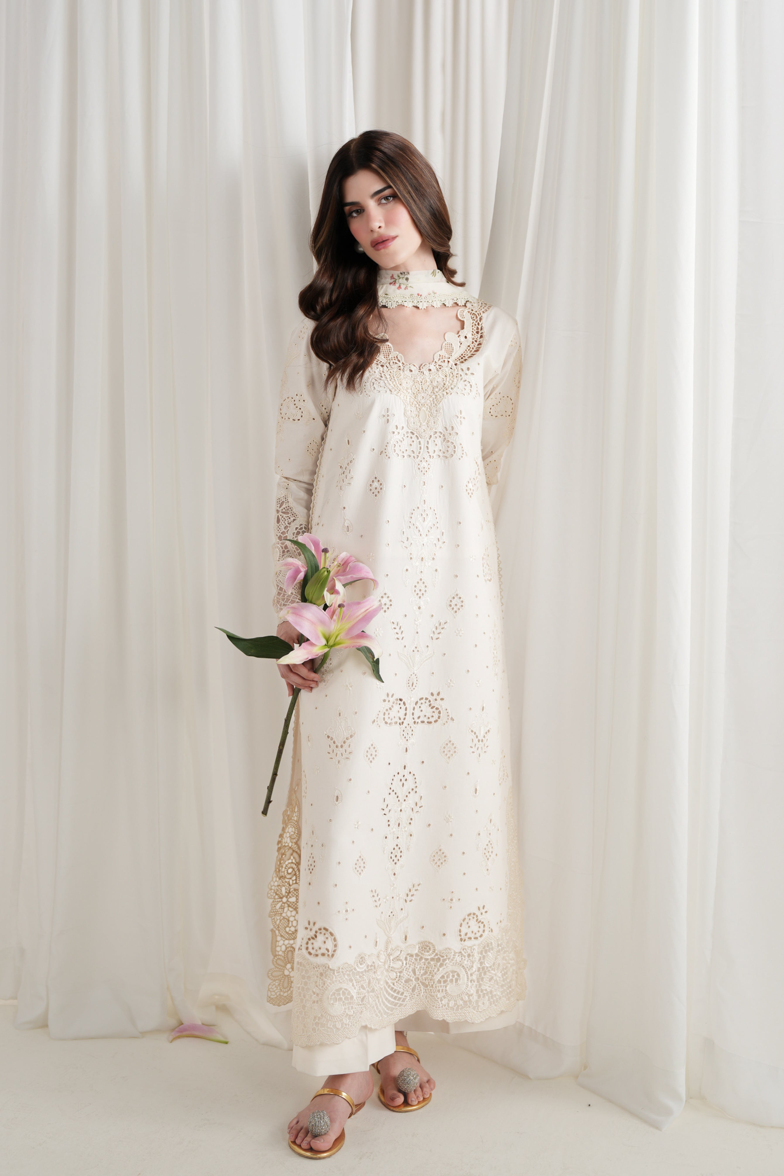 DEBUT VII - LELANI SIGNATURE SET (IVORY)