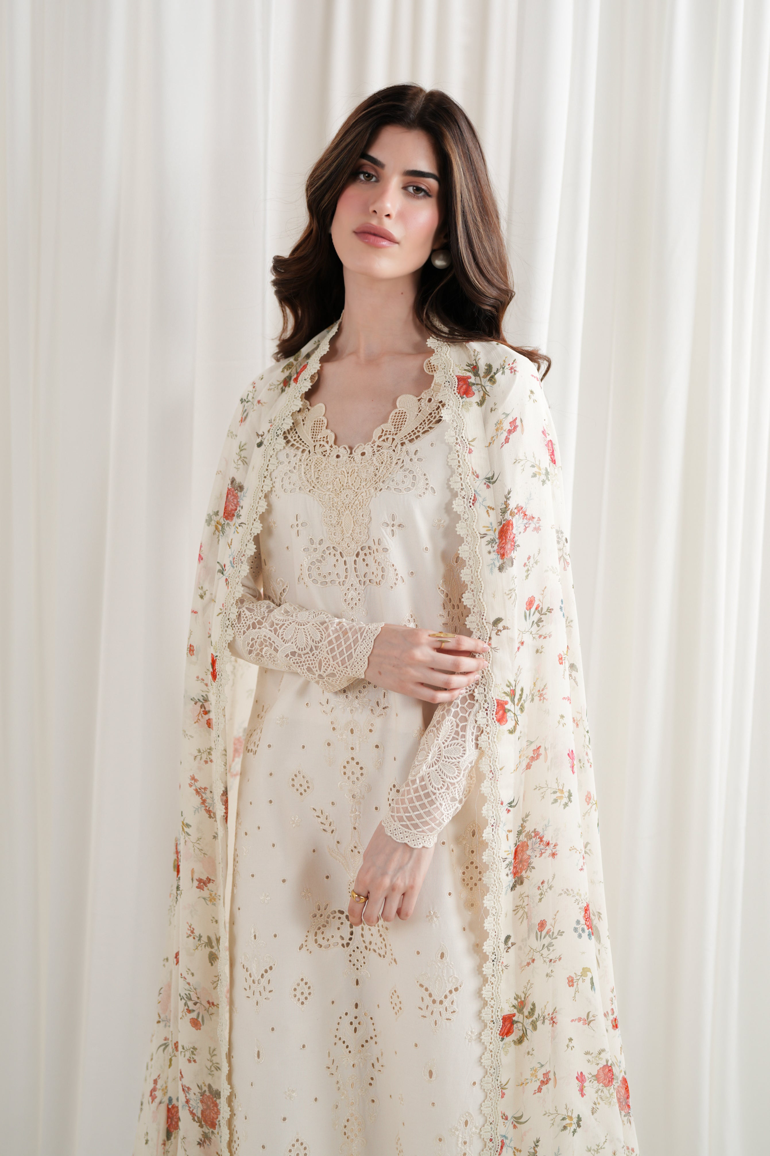 DEBUT VII - LELANI SIGNATURE SET (IVORY)