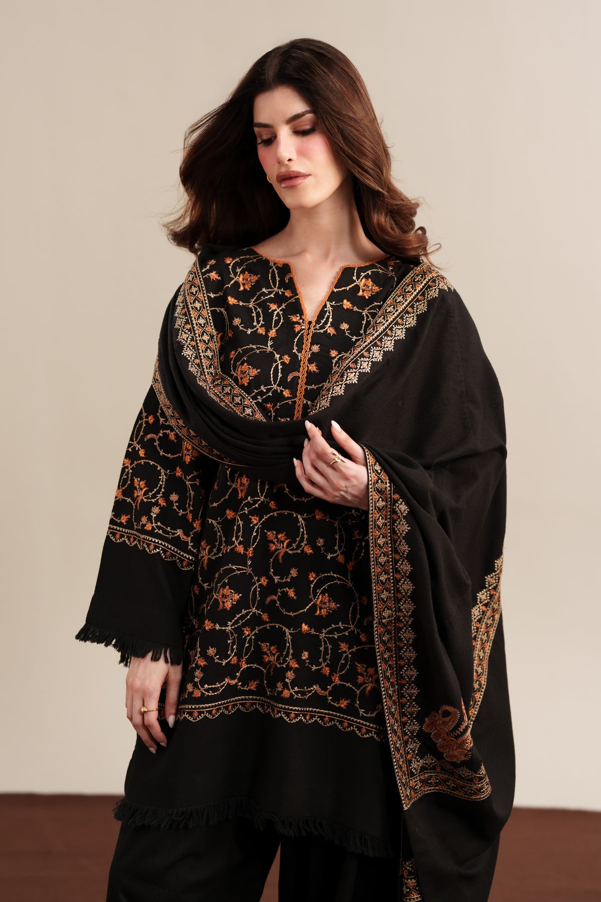 LOOK 2 LUXURY KARANDI SET: MIDNIGHT SUITE