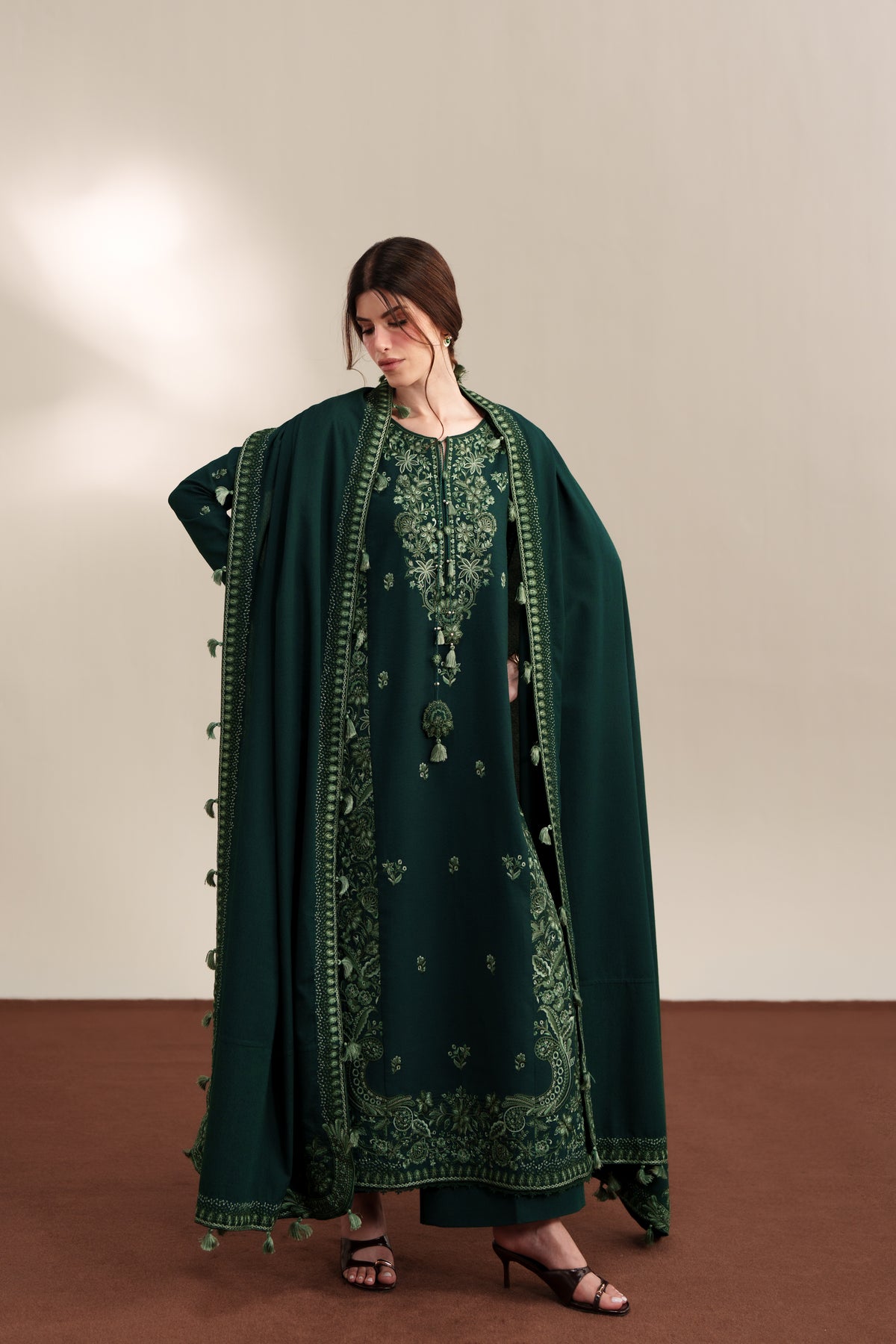 LOOK 6 LUXURY KARANDI SET: AFTER THE RAIN