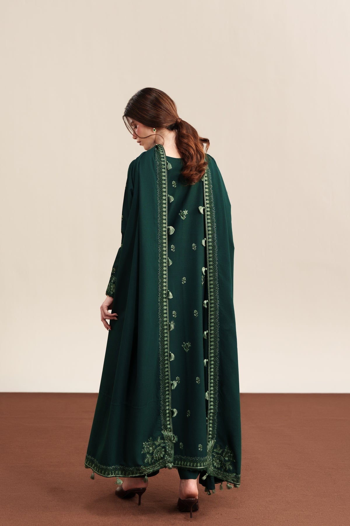 LOOK 6 LUXURY KARANDI SET: AFTER THE RAIN